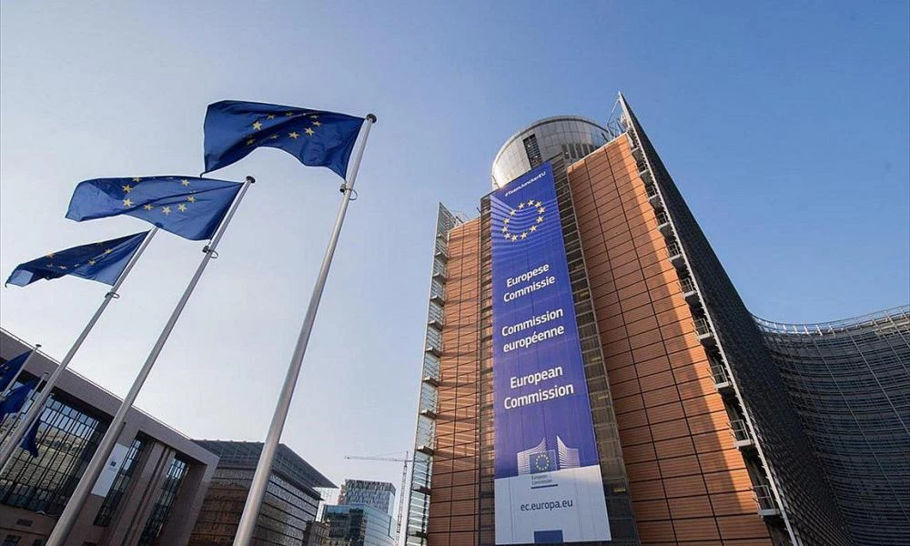Κομισιόν: Αδιαμφισβήτητη η κυριαρχία των ελληνικών νησιών